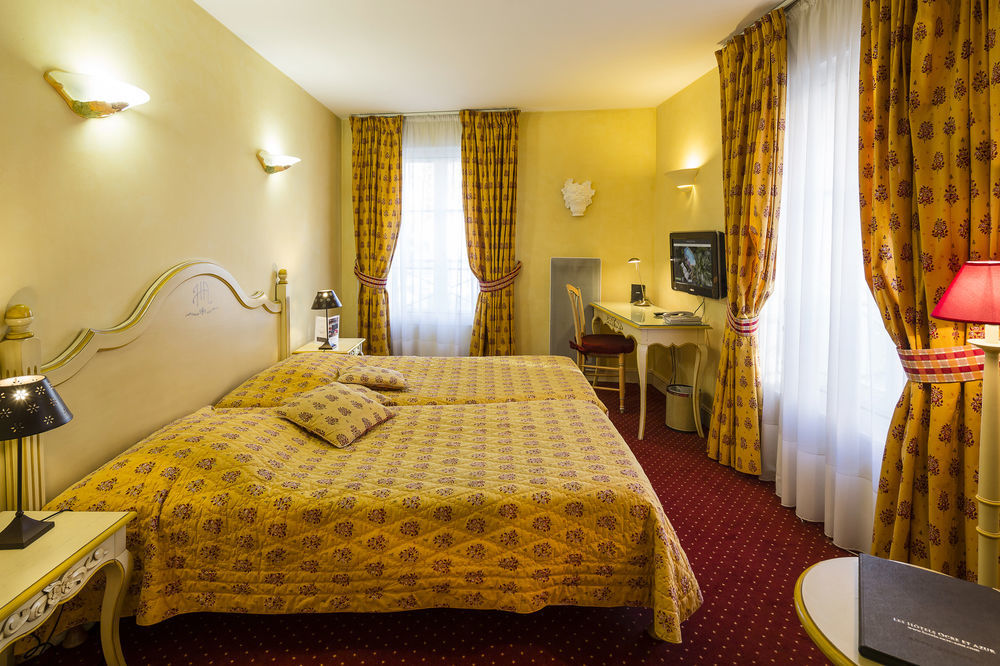 Hotel And Restaurant L Arena Fréjus Dış mekan fotoğraf